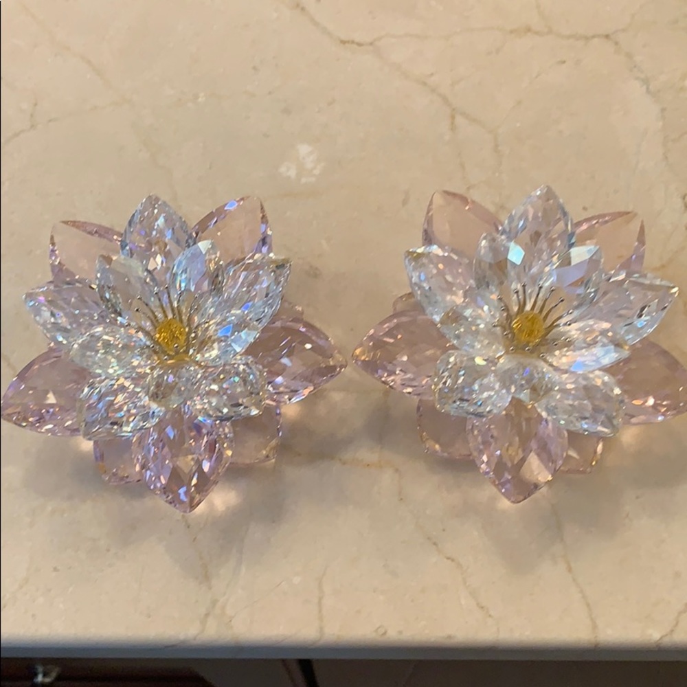 Swarovski Crystal Paradise Rosalyn Water Lilly’s.